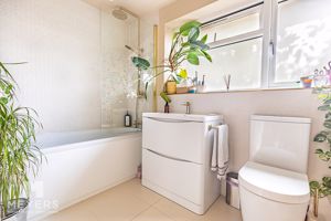Bathroom - click for photo gallery